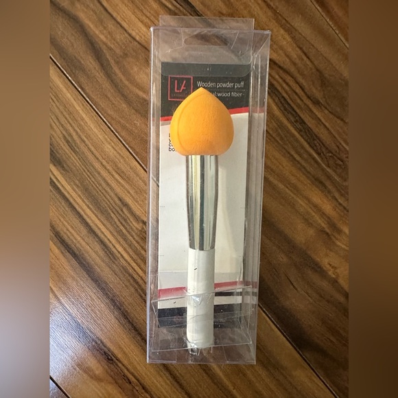 Beauty Sponges Lot of 7 NWT Please see pictures for details. - Picture 3 of 8